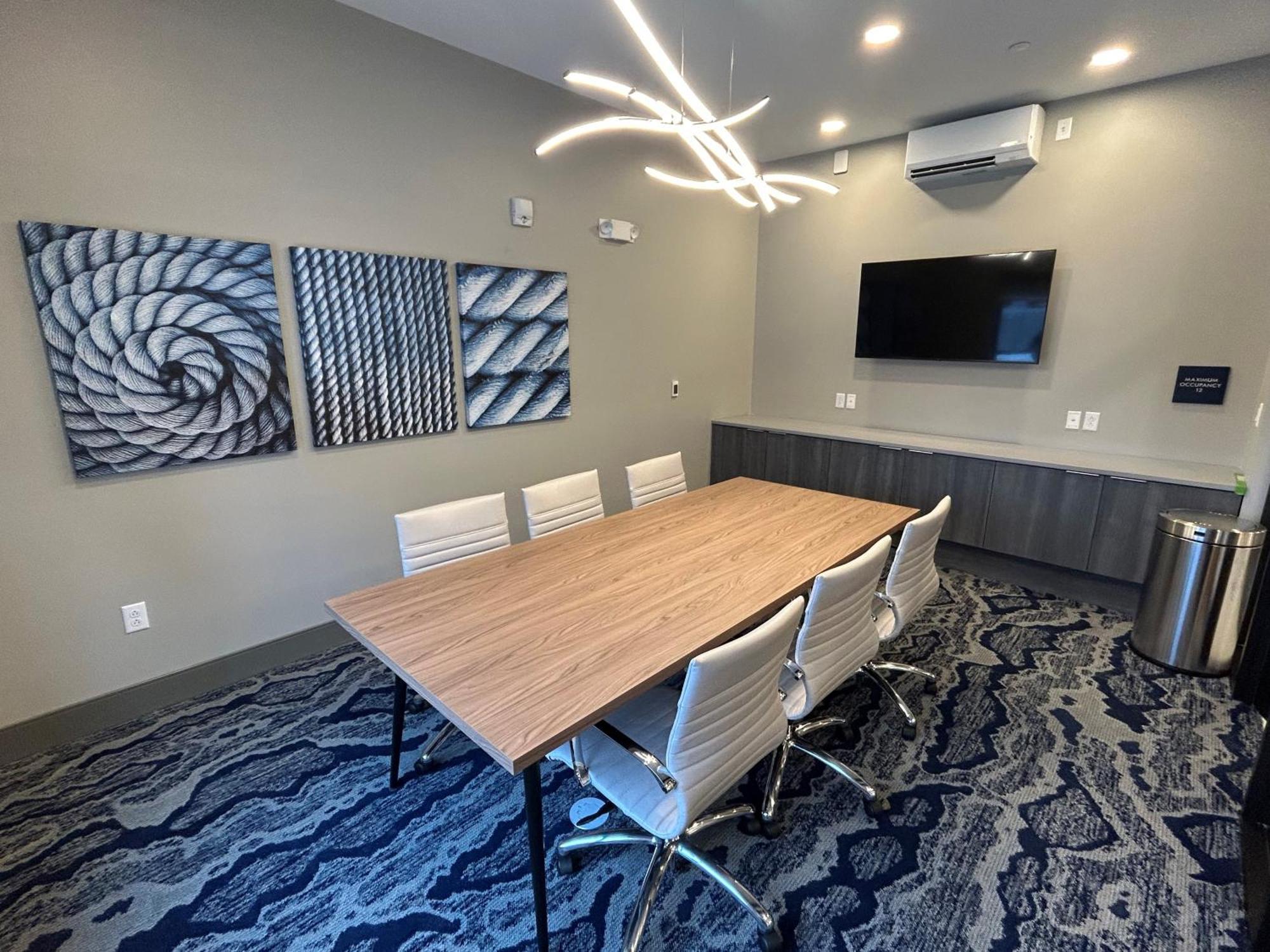 Best Western Plus Marquette Hotel & Suites Екстер'єр фото