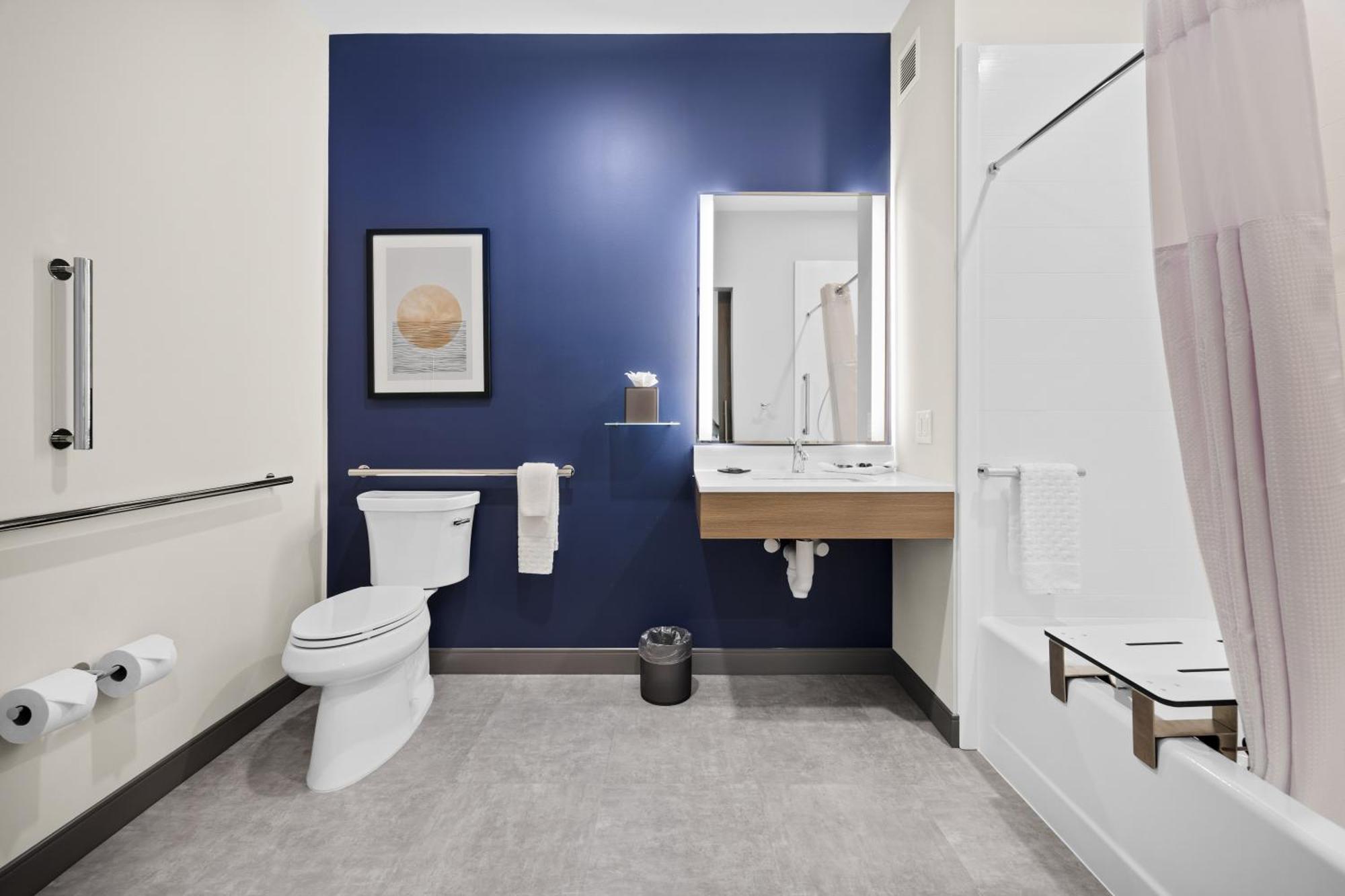 Best Western Plus Marquette Hotel & Suites Екстер'єр фото