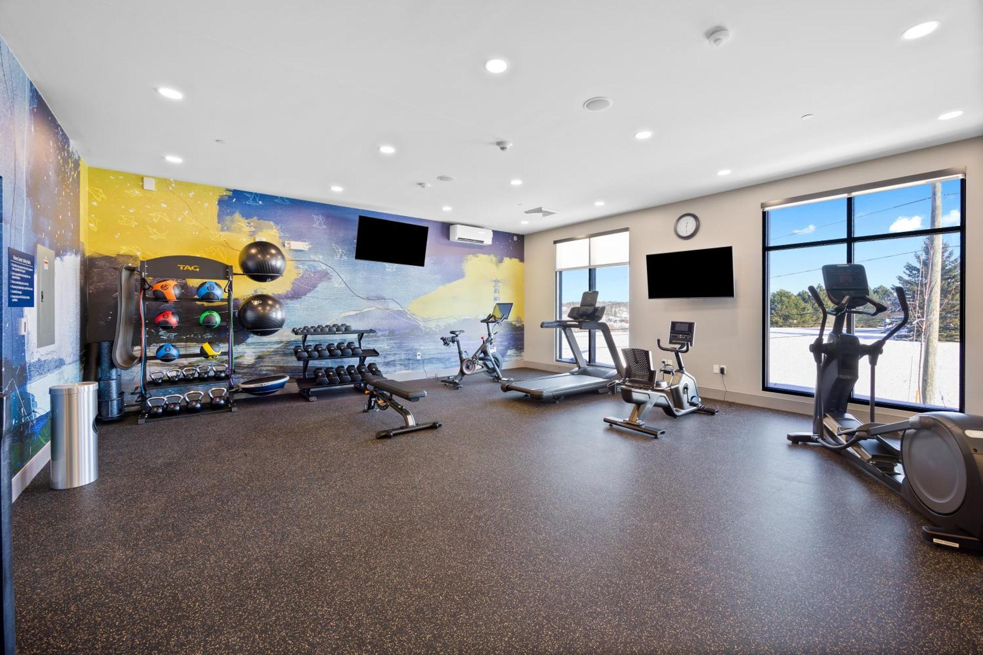 Best Western Plus Marquette Hotel & Suites Екстер'єр фото