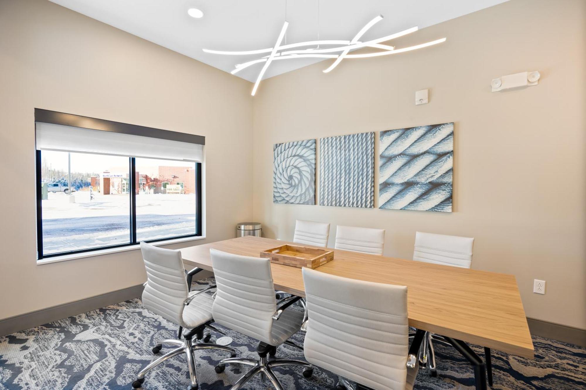 Best Western Plus Marquette Hotel & Suites Екстер'єр фото